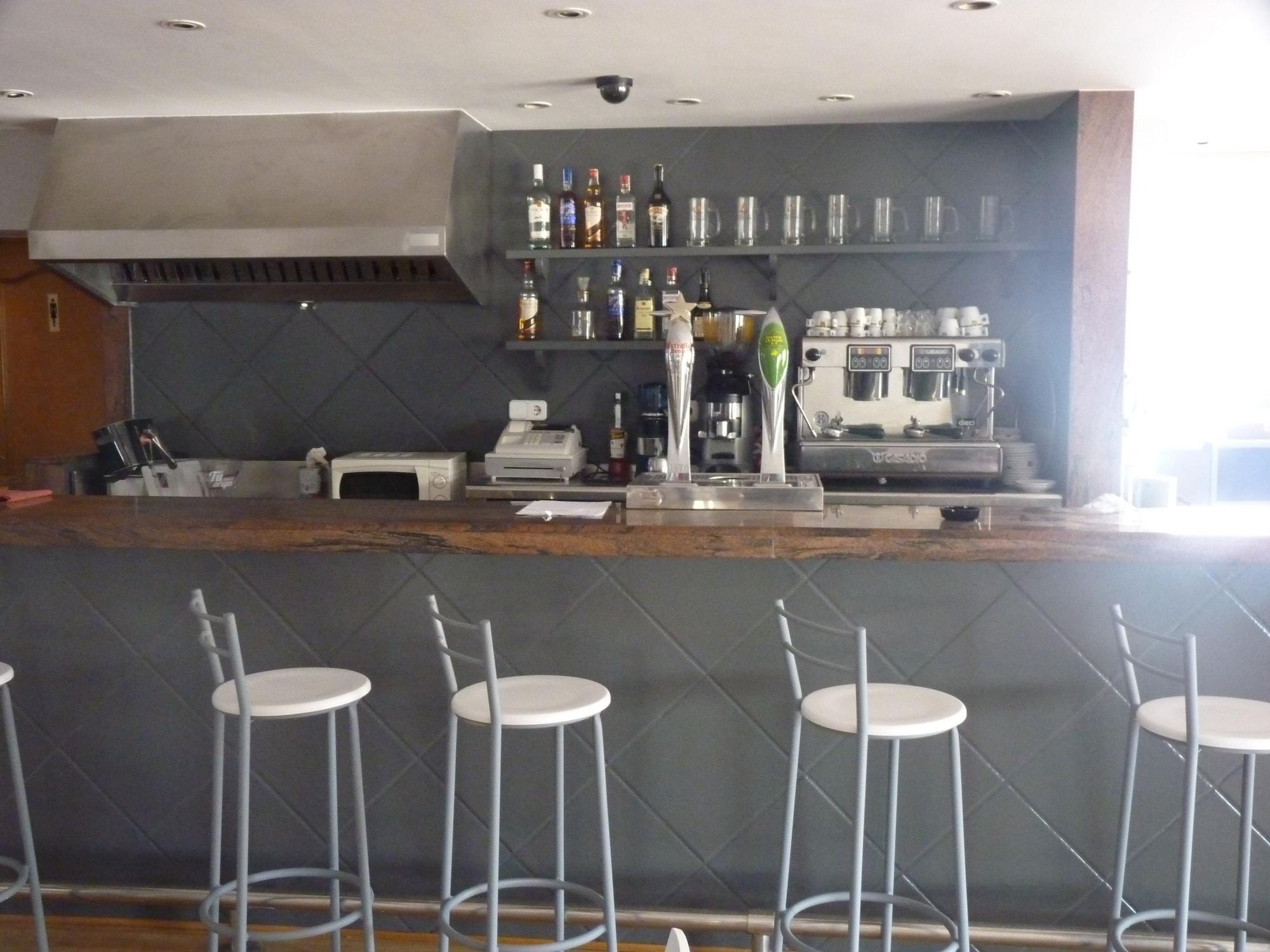 Hotel 139 Castelldefels Eksteriør billede