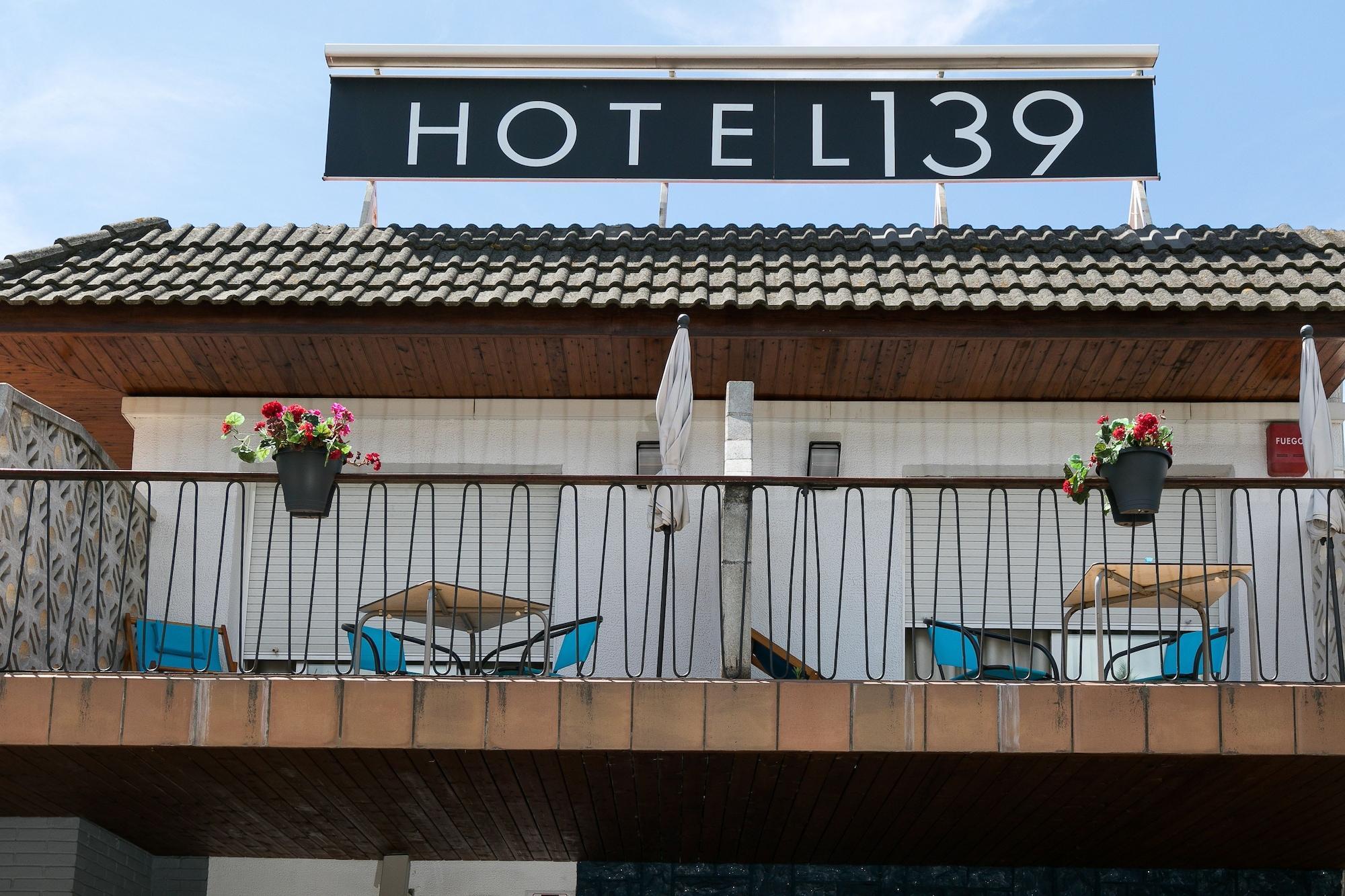 Hotel 139 Castelldefels Eksteriør billede
