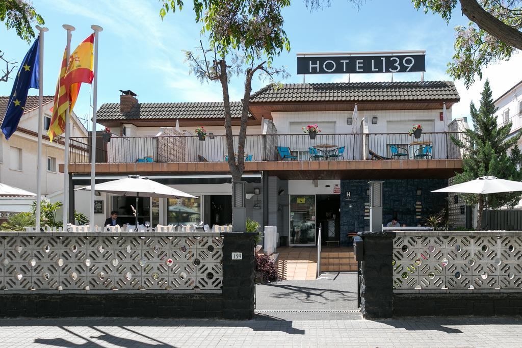 Hotel 139 Castelldefels Eksteriør billede